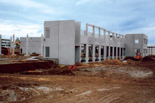 Baustelle einer Speditionshalle in Ostfildern- Scharnhausen / Deutschland